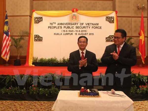 Public security force’s traditional day celebrated overseas